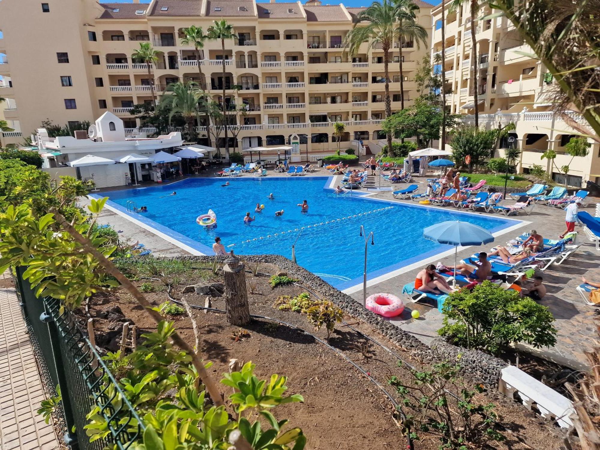 Tenerife Castle Harbour Лос Кристианос Экстерьер фото